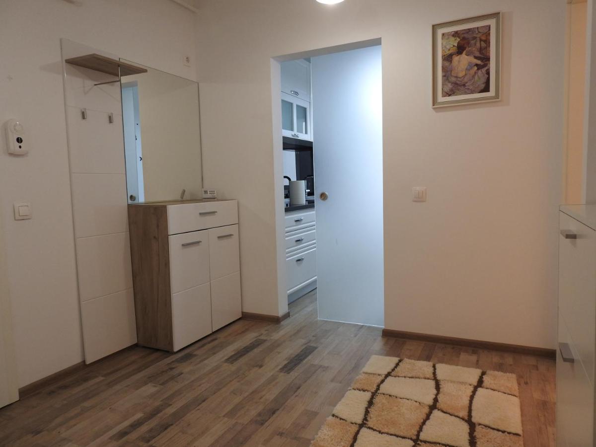 Trust Apartaments 2 Brasov Luaran gambar