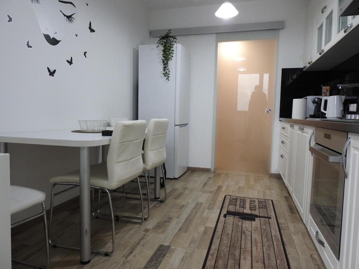 Trust Apartaments 2 Brasov Luaran gambar